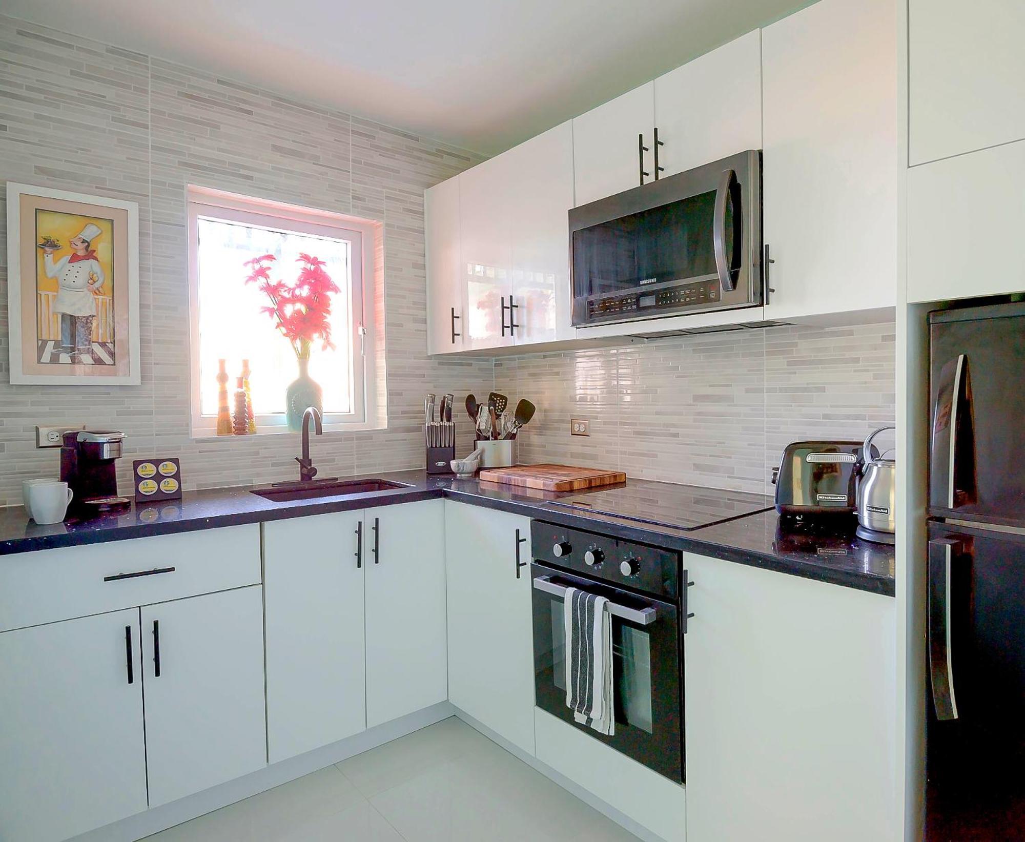 Apartment Lovely Near Beach, Downtown, 24h Security, Pool